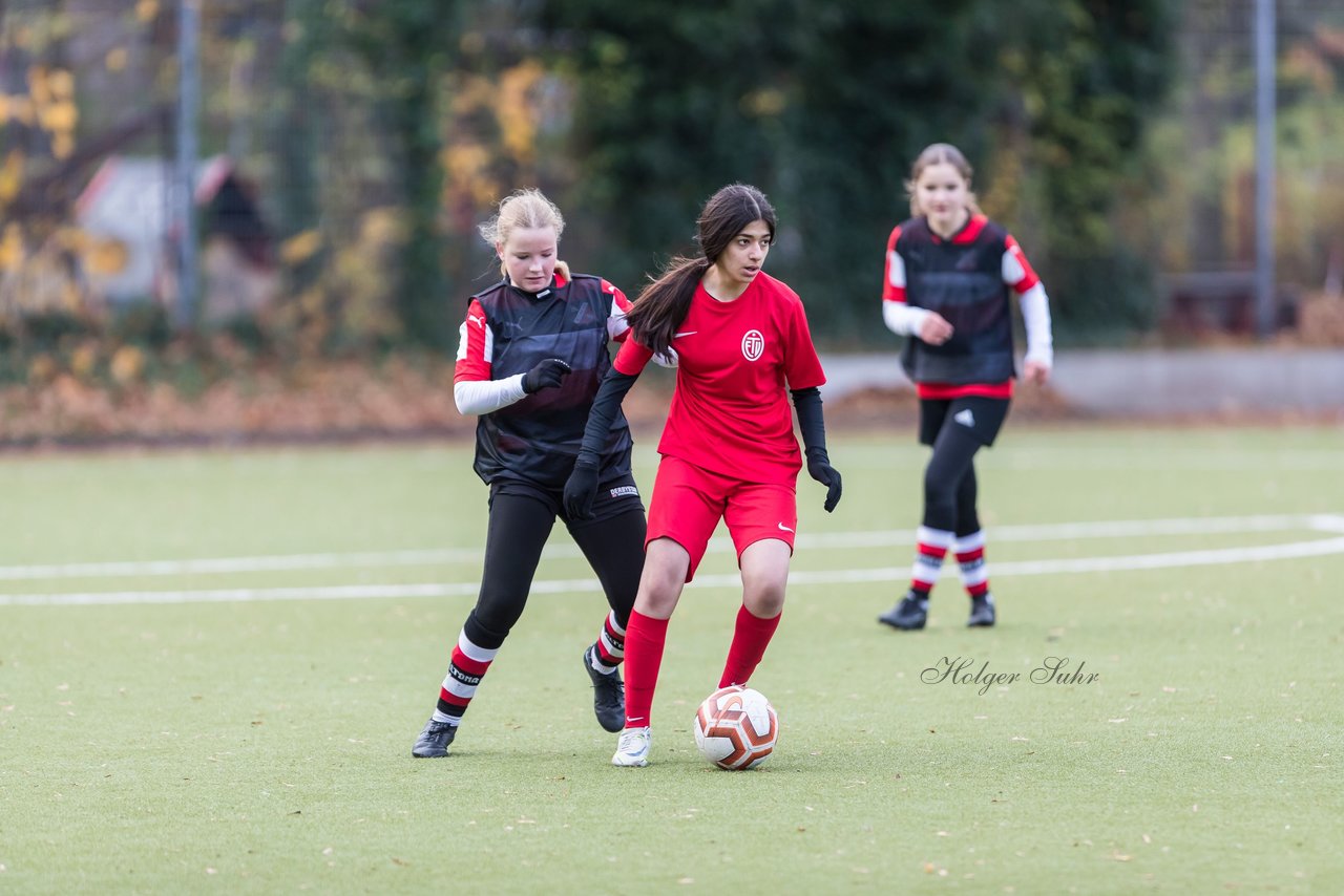 Bild 252 - wBJ Eimsbuettel 2 - Altona 93 : Ergebnis: 1:0